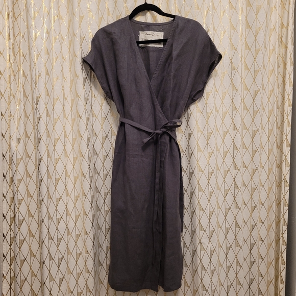 NWOT Amour Linen Olivia wrap dress in charcoal, size "1" (U.S. size 2-4/6) - Picture 1 of 9